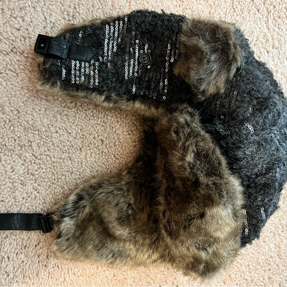 Faux fur and wool hat